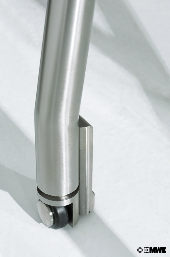 Bibliotheksleiter aus Edelstahl von MWE